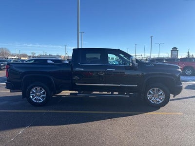 2025 Chevrolet Silverado 3500 HD Crew Cab Standard Box 4-Wheel Drive High Country
