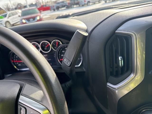 2022 Chevrolet Silverado 2500 HD Crew Cab Standard Box 4-Wheel Drive Custom