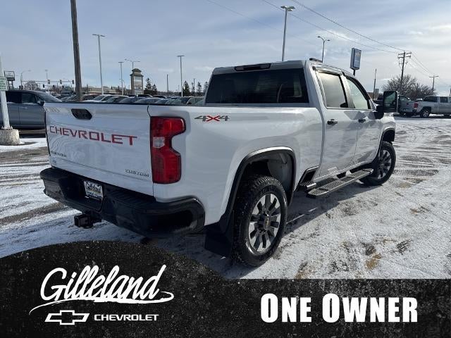 2022 Chevrolet Silverado 2500 HD Crew Cab Standard Box 4-Wheel Drive Custom