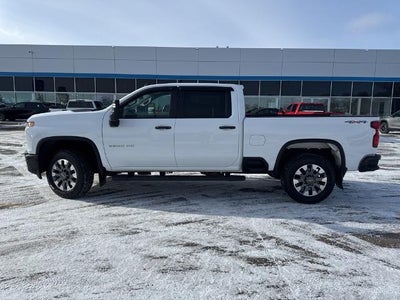 2022 Chevrolet Silverado 2500 HD Crew Cab Standard Box 4-Wheel Drive Custom