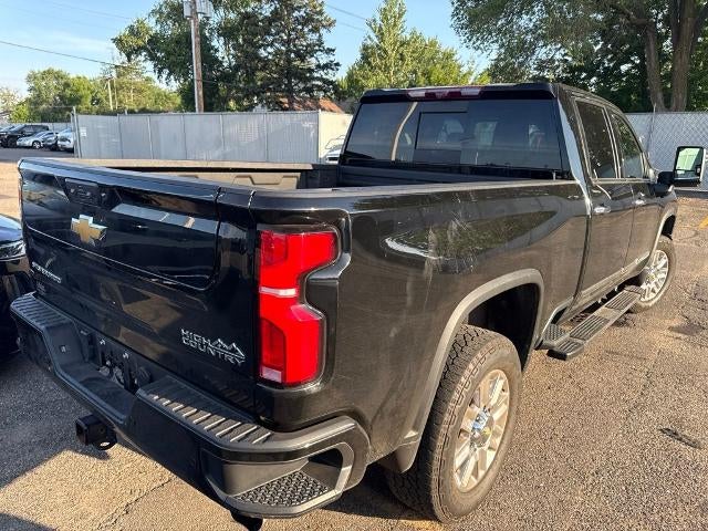 Used 2024 Chevrolet Silverado 3500HD High Country with VIN 2GC4YVEY0R1212775 for sale in St. Cloud, Minnesota