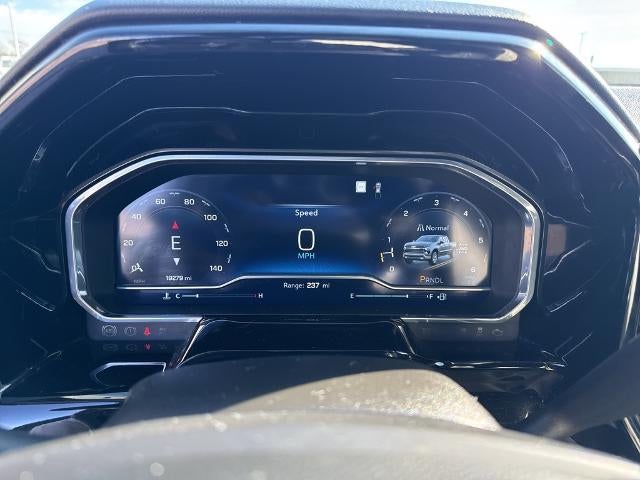 2023 Chevrolet Silverado 1500 Crew Cab Short Box 4-Wheel Drive RST