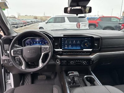 2024 Chevrolet Silverado 1500 Crew Cab Short Box 4-Wheel Drive RST