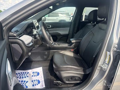 2023 Jeep Compass Latitude Lux 4x4