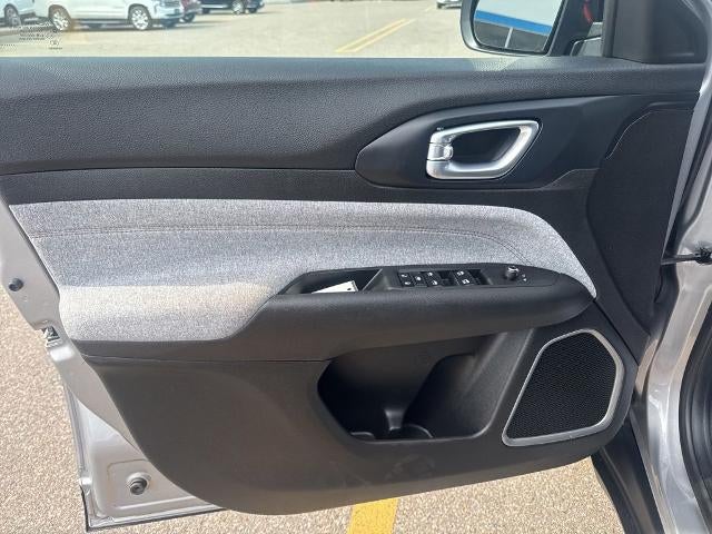 2023 Jeep Compass Latitude Lux 4x4