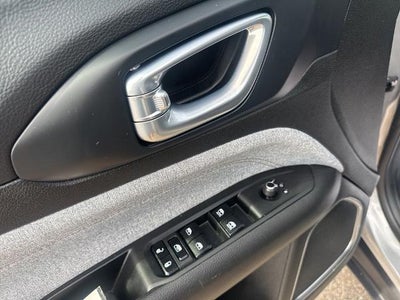 2023 Jeep Compass Latitude Lux 4x4