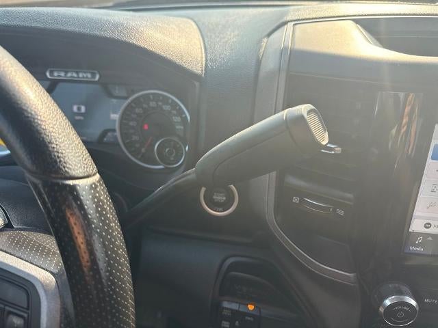 2022 RAM 3500 Tradesman Crew Cab 4x4 6'4" Box