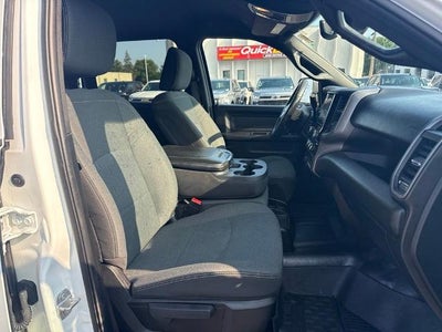 2022 RAM 3500 Tradesman Crew Cab 4x4 6'4" Box