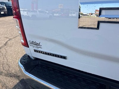 2022 RAM 3500 Tradesman Crew Cab 4x4 6'4" Box