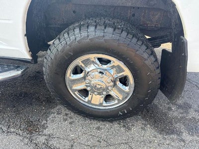 2022 RAM 3500 Tradesman Crew Cab 4x4 6'4" Box