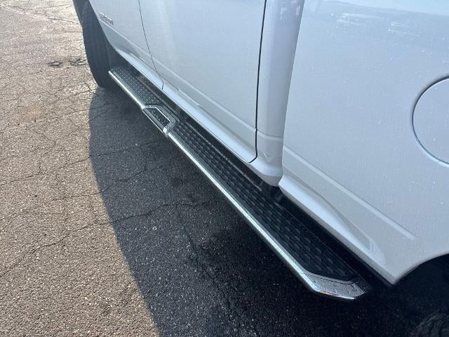 2022 RAM 3500 Tradesman Crew Cab 4x4 6'4" Box