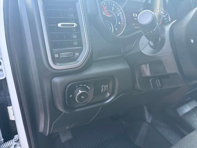 2022 RAM 3500 Tradesman Crew Cab 4x4 6'4" Box