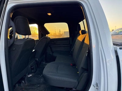 2022 RAM 3500 Tradesman Crew Cab 4x4 8' Box