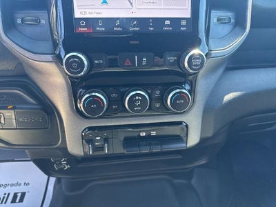 2022 RAM 3500 Tradesman Crew Cab 4x4 8' Box
