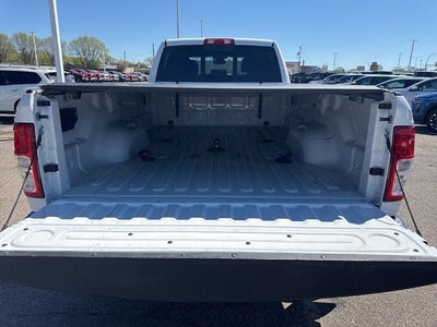 2022 RAM 3500 Tradesman Crew Cab 4x4 8' Box