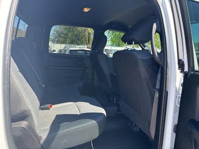 2022 RAM 3500 Tradesman Crew Cab 4x4 8' Box