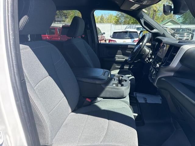 2022 RAM 3500 Tradesman Crew Cab 4x4 8' Box