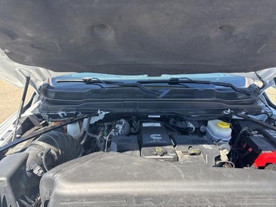 2022 RAM 3500 Tradesman Crew Cab 4x4 8' Box