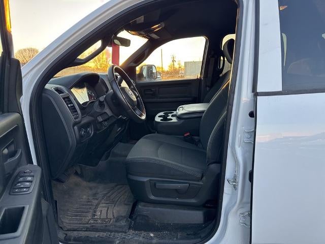2022 RAM 3500 Tradesman Crew Cab 4x4 8' Box