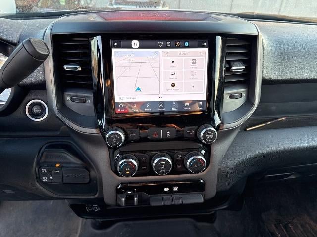 2022 RAM 3500 Tradesman Crew Cab 4x4 8' Box