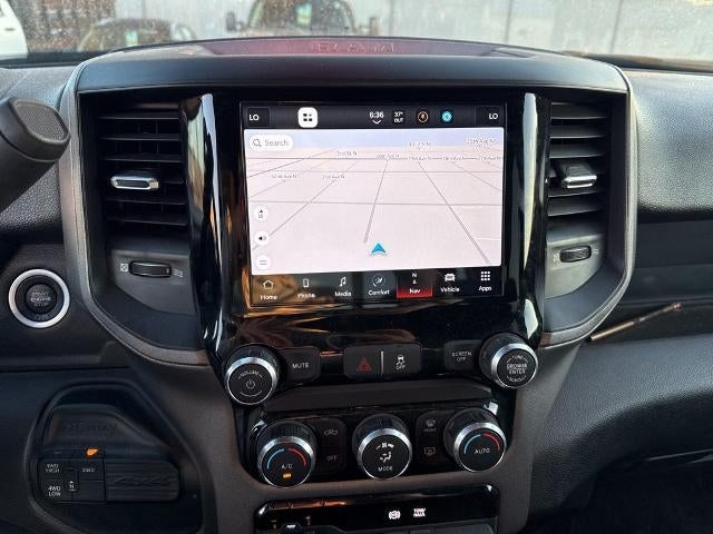 2022 RAM 3500 Tradesman Crew Cab 4x4 8' Box