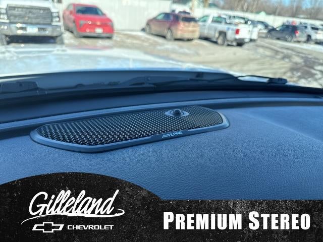 2022 RAM 3500 Laramie 4x4 Crew Cab 8' Box