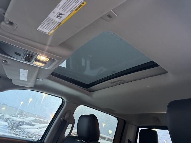 2017 RAM 2500 Laramie Crew Cab 4x4 6'4" Box