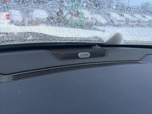 2017 RAM 2500 Laramie Crew Cab 4x4 6'4" Box