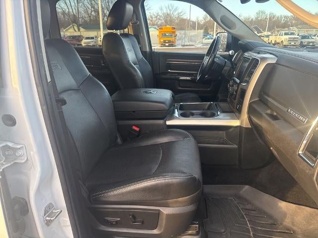 2017 RAM 2500 Laramie Crew Cab 4x4 6'4" Box