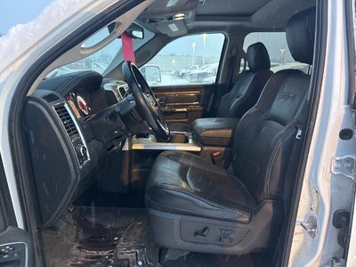 2017 RAM 2500 Laramie Crew Cab 4x4 6'4" Box