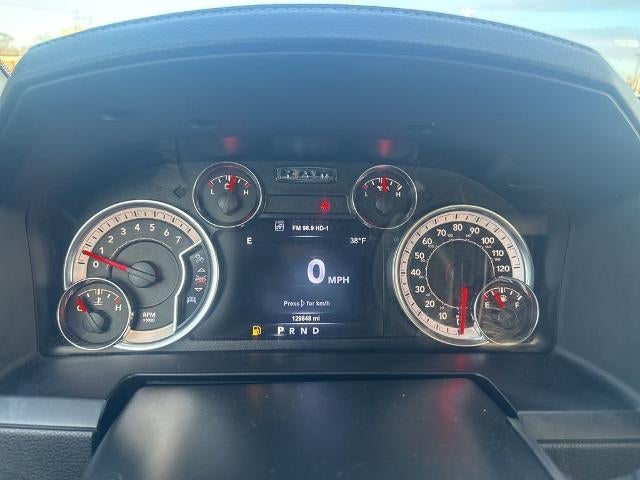 2017 RAM 2500 Laramie Crew Cab 4x4 6'4" Box