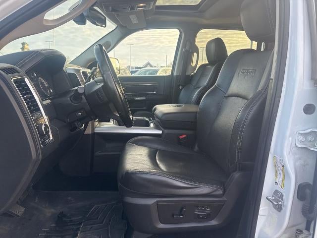 2017 RAM 2500 Laramie Crew Cab 4x4 6'4" Box