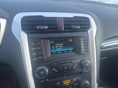 2015 Ford Fusion Hybrid SE