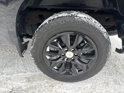 2024 Chevrolet Silverado 1500 Crew Cab Short Box 4-Wheel Drive Custom