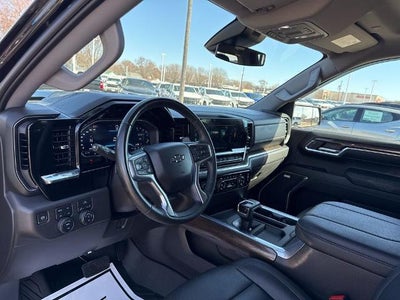 2024 Chevrolet Silverado 1500 Crew Cab Short Box 4-Wheel Drive LT Trail Boss