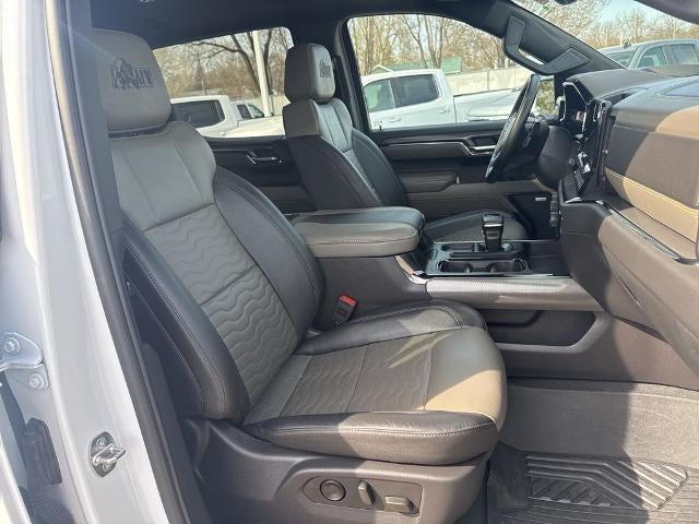 2024 Chevrolet Silverado 1500 Crew Cab Short Box 4-Wheel Drive ZR2