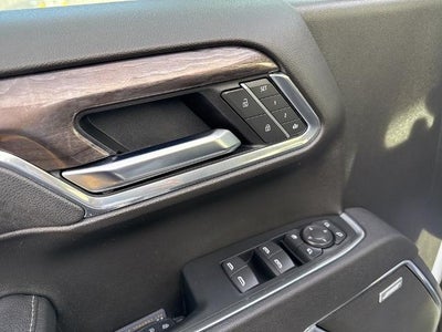 2025 Chevrolet Silverado 1500 Crew Cab Standard Box 4-Wheel Drive LTZ