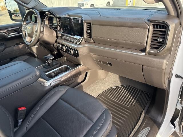 2025 Chevrolet Silverado 1500 Crew Cab Standard Box 4-Wheel Drive LTZ