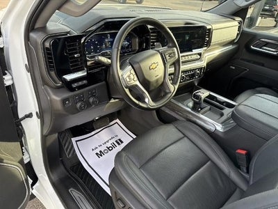 2025 Chevrolet Silverado 1500 Crew Cab Standard Box 4-Wheel Drive LTZ