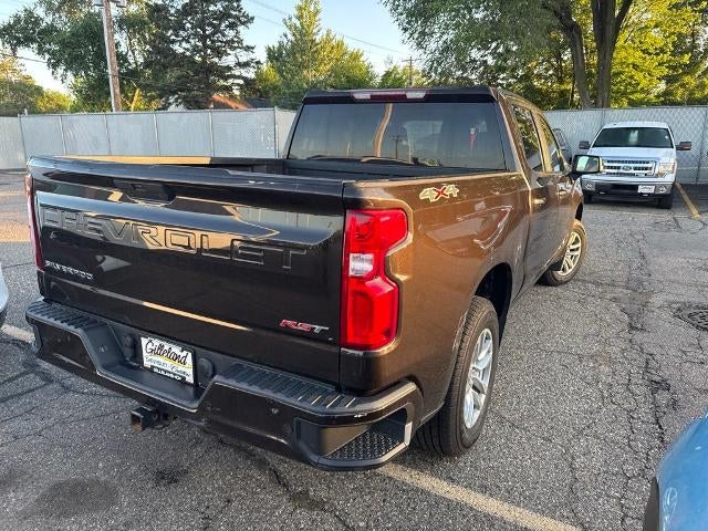 Used 2019 Chevrolet Silverado 1500 RST with VIN 3GCUYEED2KG158986 for sale in St. Cloud, Minnesota