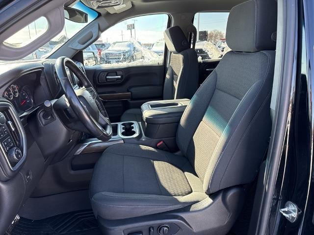 2021 Chevrolet Silverado 1500 Crew Cab Standard Box 4-Wheel Drive RST