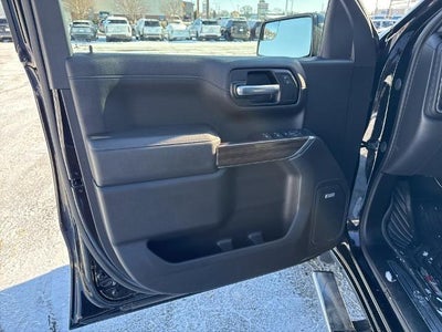 2021 Chevrolet Silverado 1500 Crew Cab Standard Box 4-Wheel Drive RST