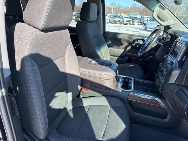 2021 Chevrolet Silverado 1500 Crew Cab Standard Box 4-Wheel Drive RST