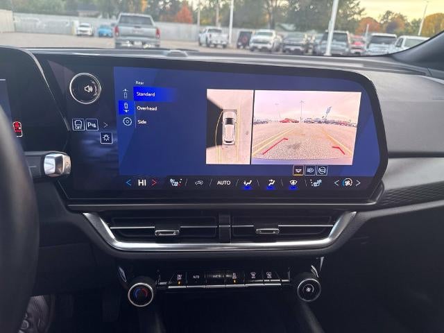 2025 Chevrolet Equinox EV 1LT - Photo 13