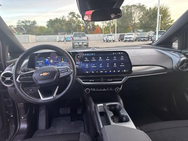 2025 Chevrolet Equinox EV 1LT - Photo 18