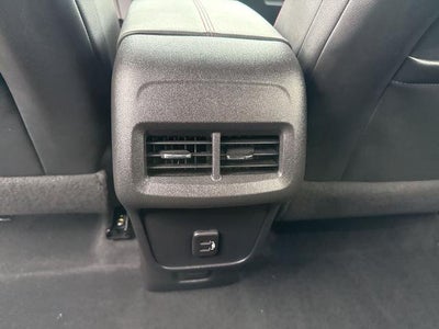 2023 Chevrolet Equinox Base