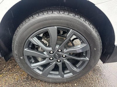 2023 Chevrolet Equinox Base