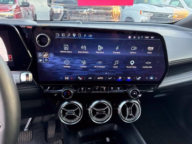 2024 Chevrolet Blazer EV LT - Photo 14