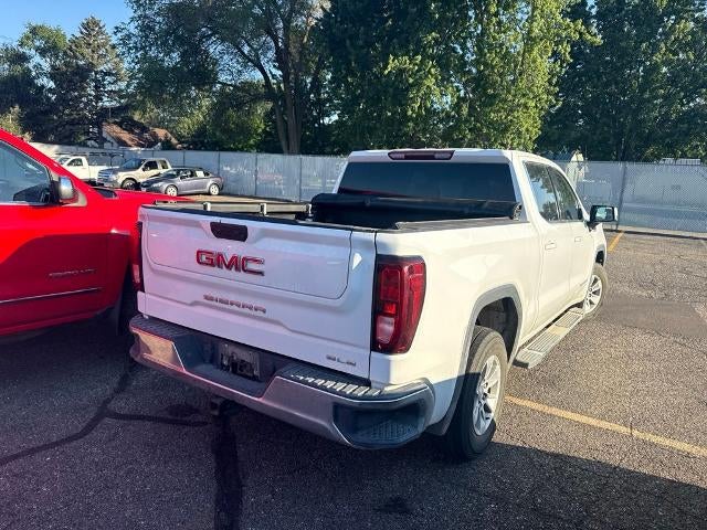 Used 2022 GMC Sierra 1500 SLE with VIN 3GTPHBEK8NG618327 for sale in St. Cloud, Minnesota