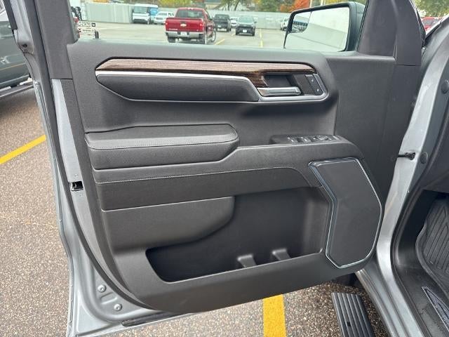 2023 GMC Sierra 1500 Crew Cab Short Box 4-Wheel Drive Elevation 3VL